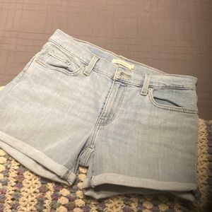 New Levi Jean shorts y2k